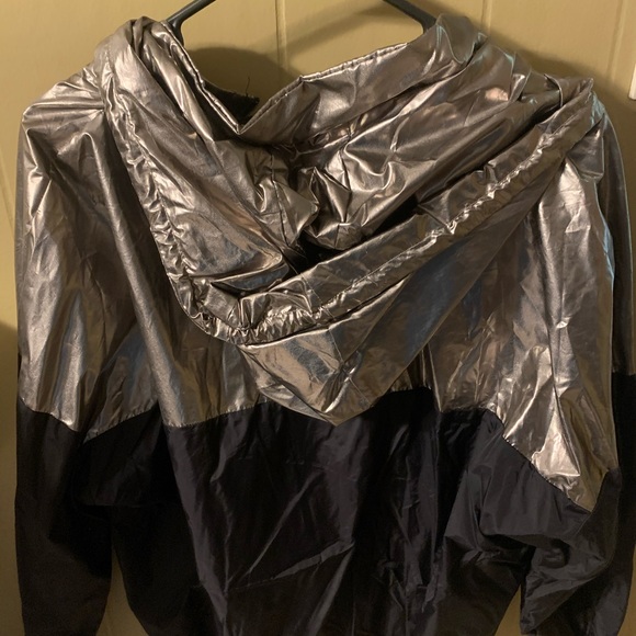 SHEIN Plus Cut And Sew O-Ring Zipper Hoodie Jacket - Picture 9 of 9